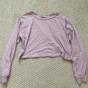 Forever 21 Lavender Cropped Long sleeve Sz M